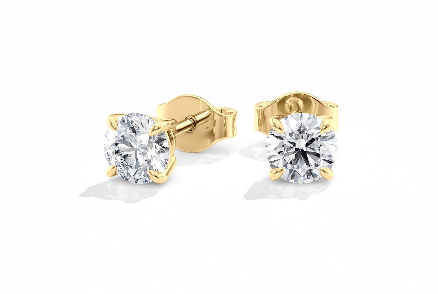 Round Brilliant 4-Claw Studs